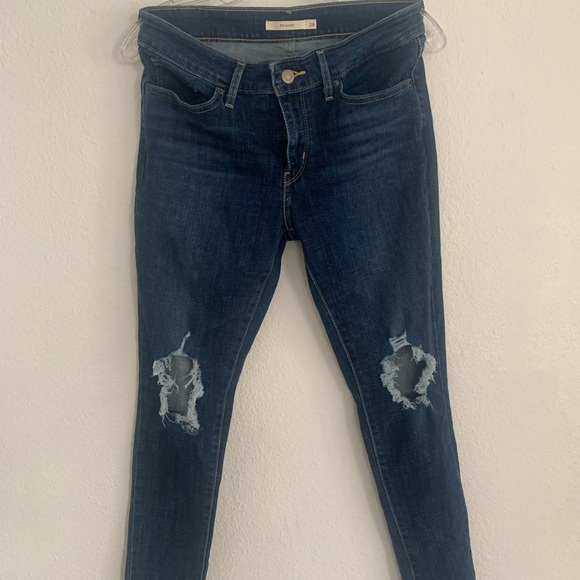 Levi Skinny Jeans - Picture 1 of 4